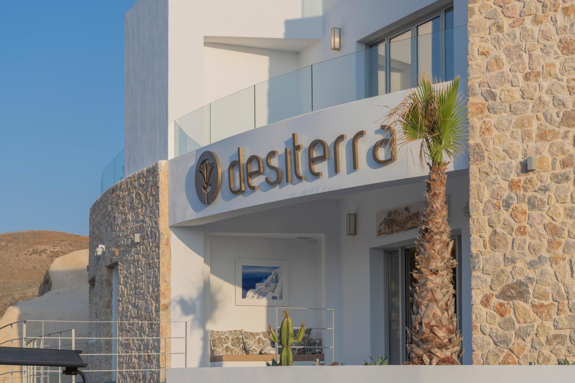 Desiterra Resort & Spa Fira  Extérieur photo